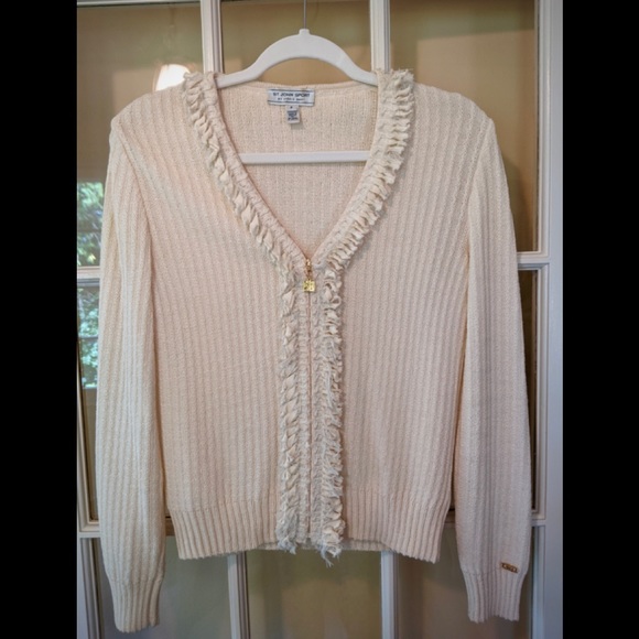 Beautiful St. John Sport Sweater Jacket - Picture 5 of 6